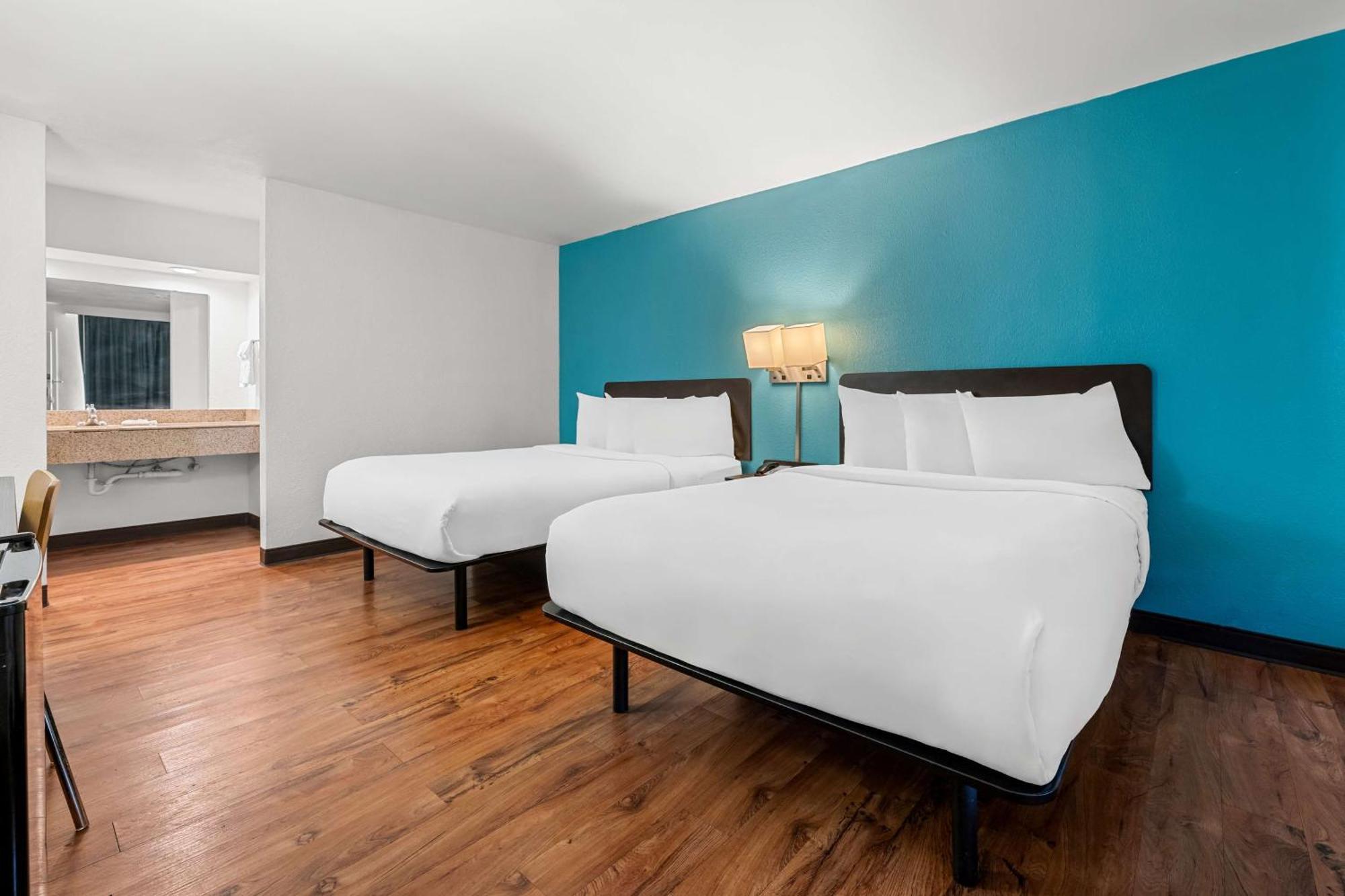 Americas Best Value Inn Hamilton Exterior photo