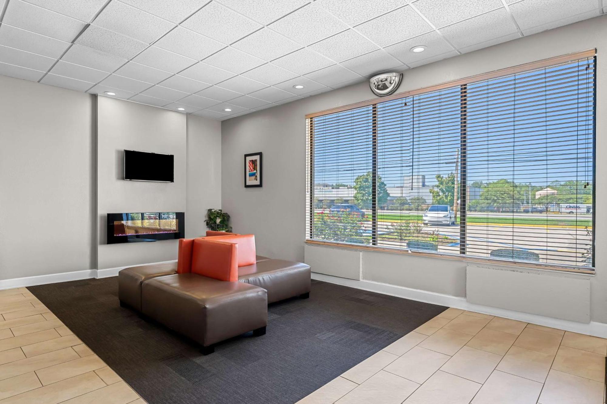 Americas Best Value Inn Hamilton Exterior photo